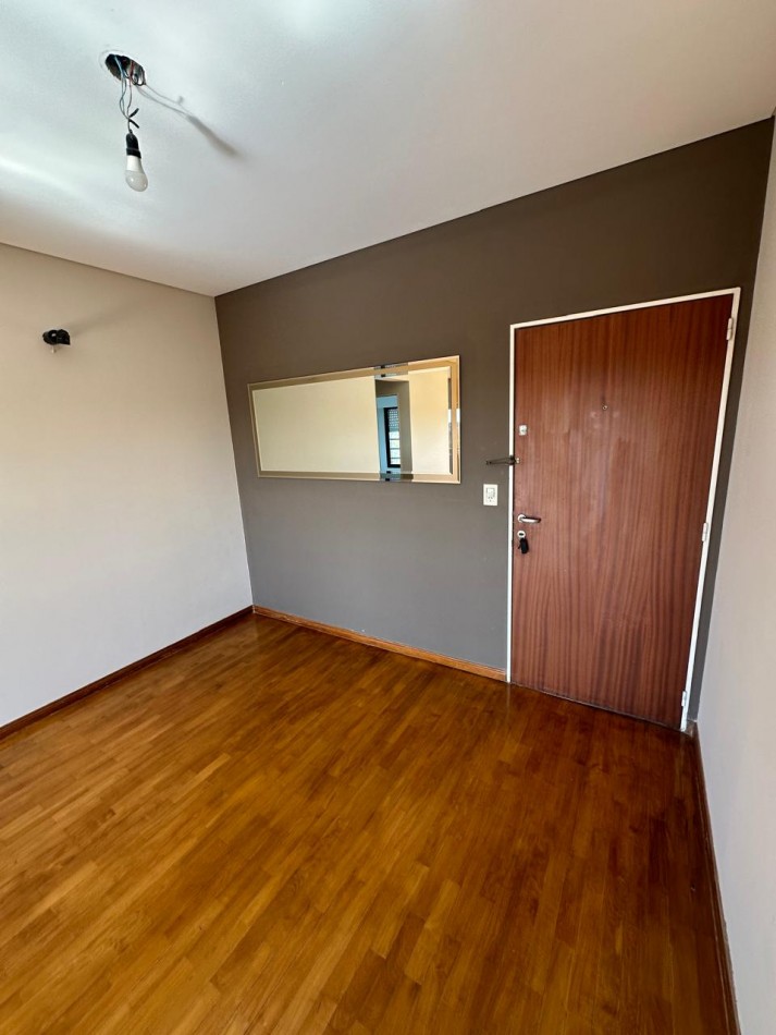 VENTA! Amplio y luminoso Departamento 3 AMB con cochera en Terrazas de Quilmes