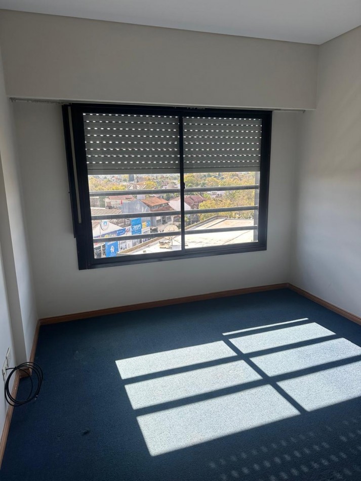 VENTA! Amplio y luminoso Departamento 3 AMB con cochera en Terrazas de Quilmes