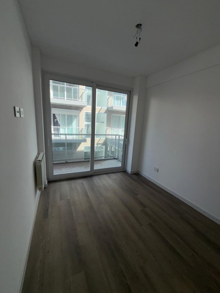 Excelente departamento 4 ambientes con cochera a estrenar 