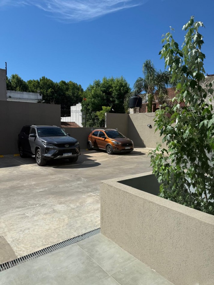 Excelente departamento 4 ambientes con cochera a estrenar 