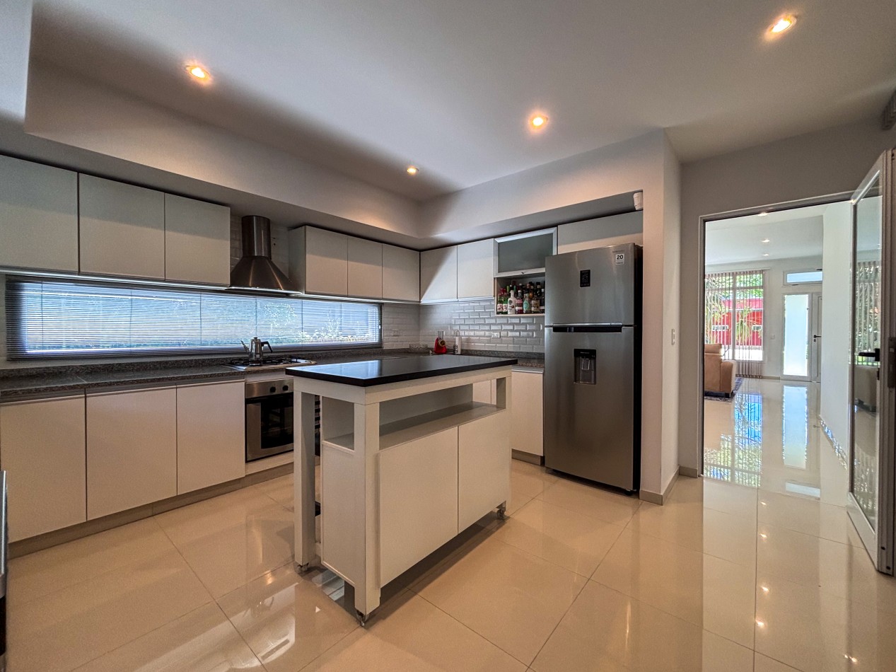 Casa en Altos de Hudson 2