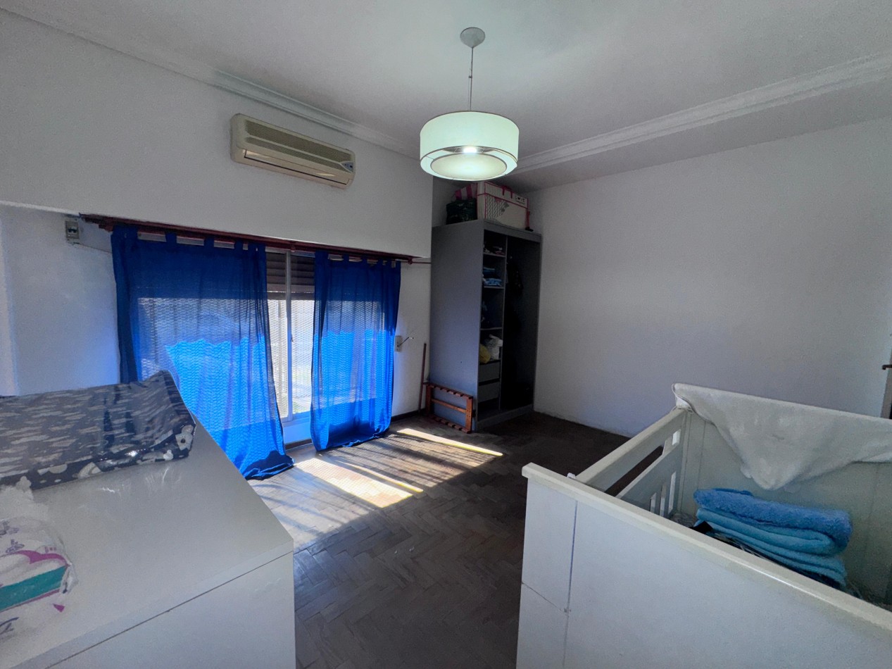 VENTA CASA EN EZPELETA 4 AMBIENTES C/DOBLE GARAGE