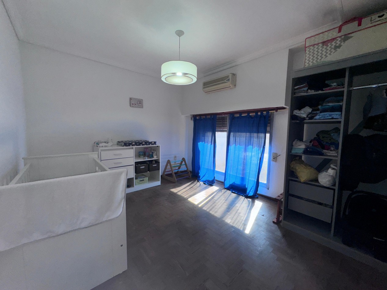 VENTA CASA EN EZPELETA 4 AMBIENTES C/DOBLE GARAGE