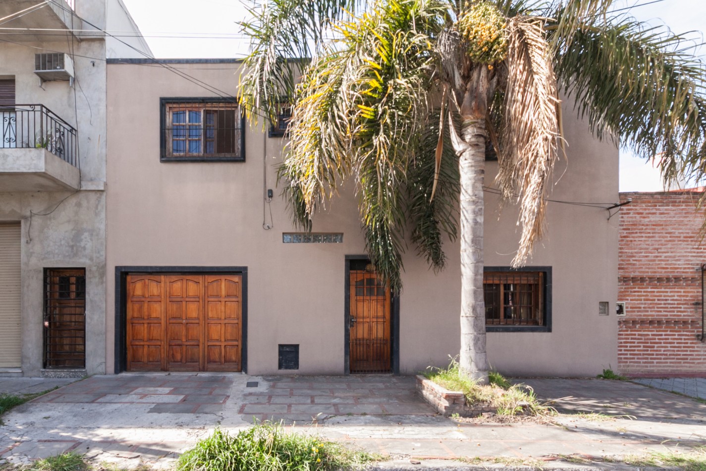 Venta Casa 5 ambientes con Piscina en Lanus