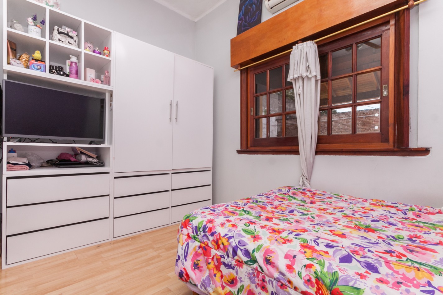 Venta Casa 5 ambientes con Piscina en Lanus