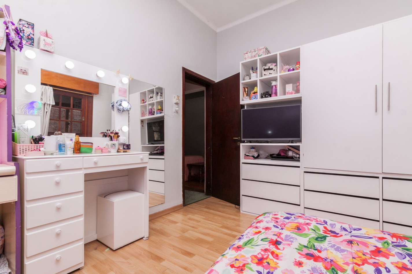 Venta Casa 5 ambientes con Piscina en Lanus