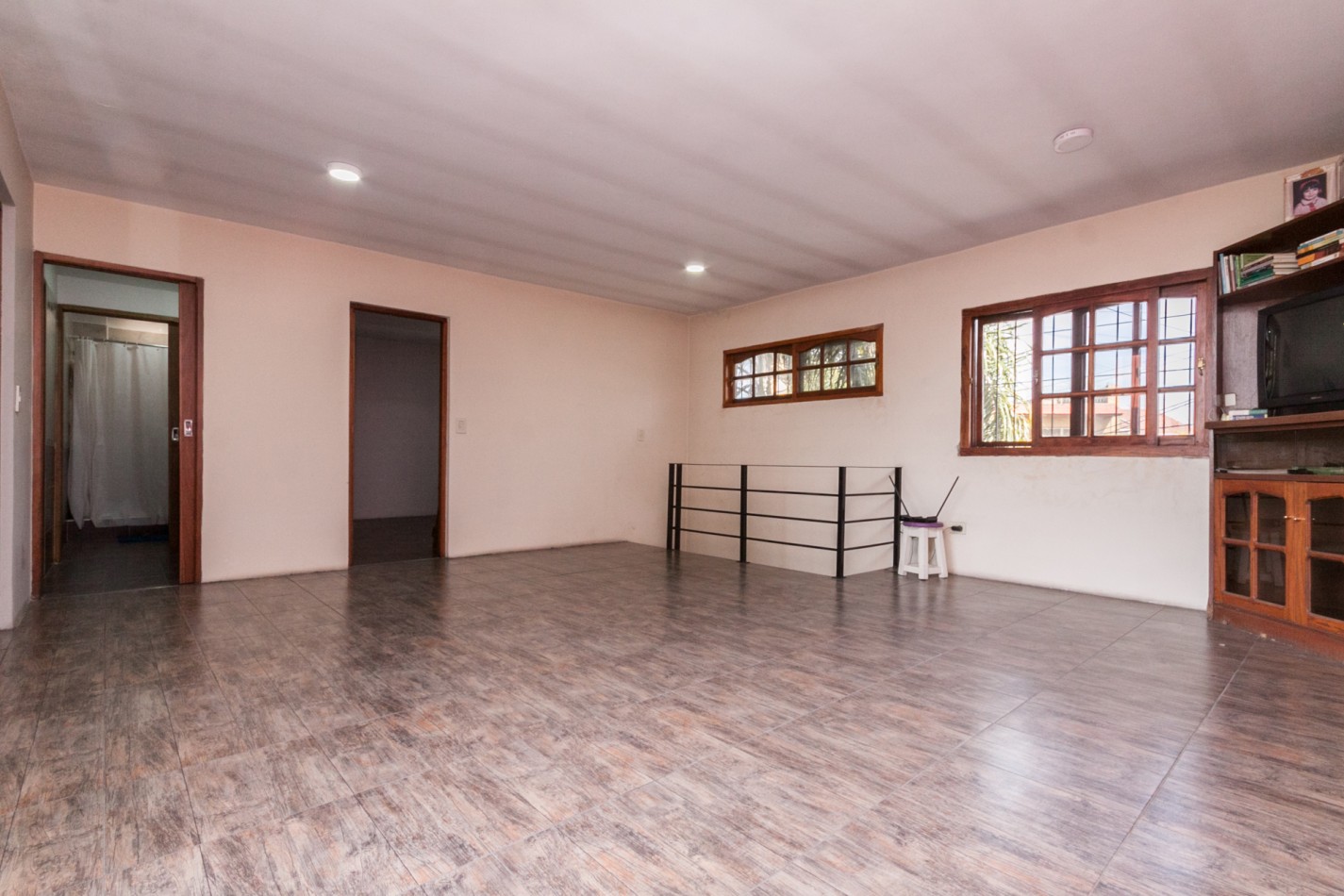 Venta Casa 5 ambientes con Piscina en Lanus