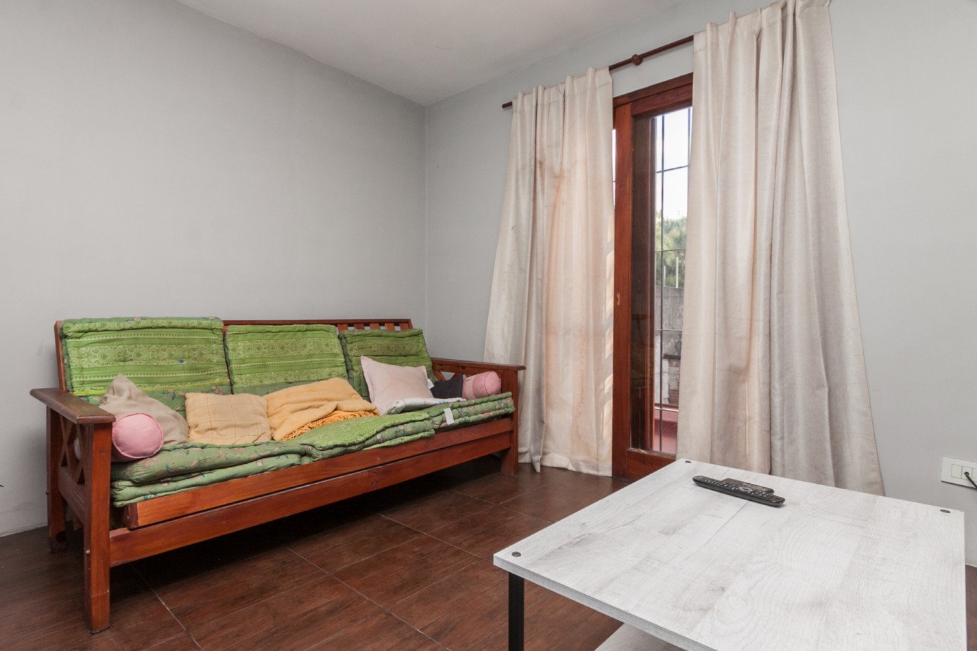 Venta Casa 5 ambientes con Piscina en Lanus