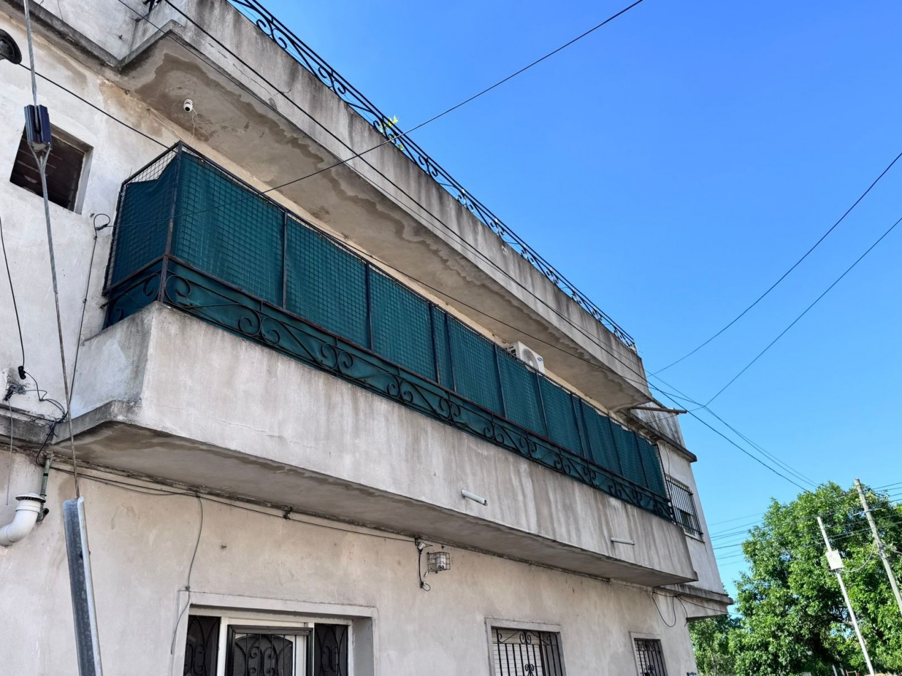 Venta PH 3 ambientes con terraza