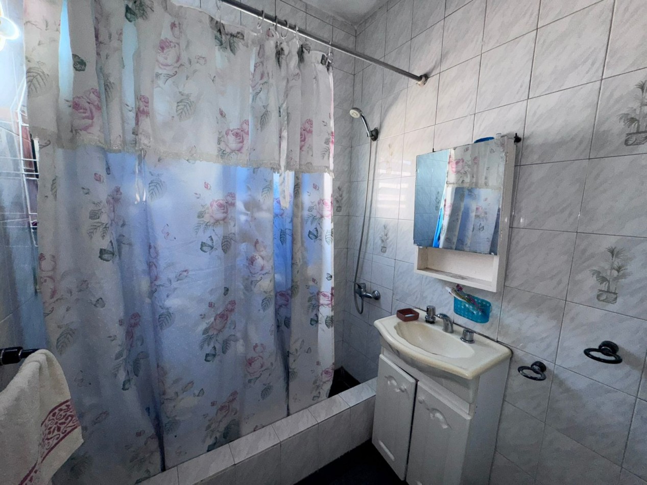 Venta PH 3 ambientes con terraza